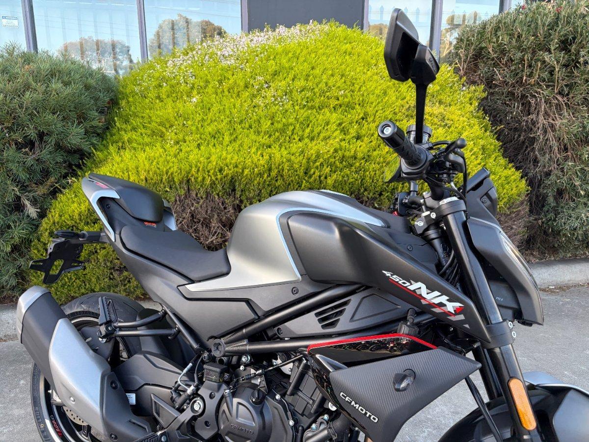2026 CF MOTO 450 NK ROAD