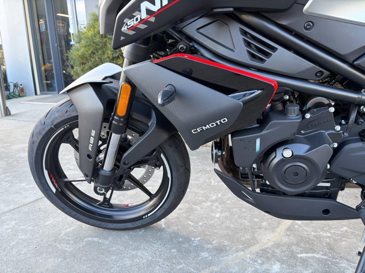 2026 CF MOTO 450 NK ROAD