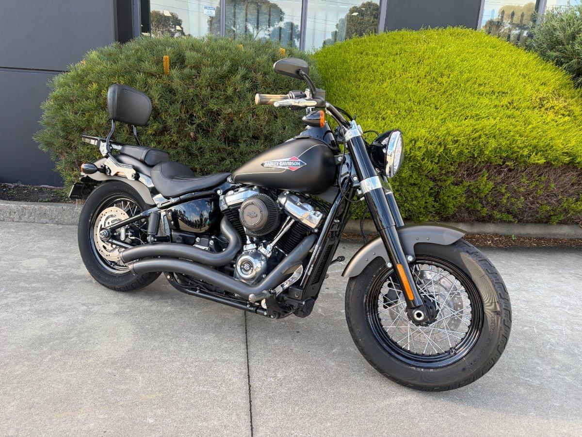 2021 HARLEY-DAVIDSON FLSL SOFTAIL SLIM (107) CRUISER