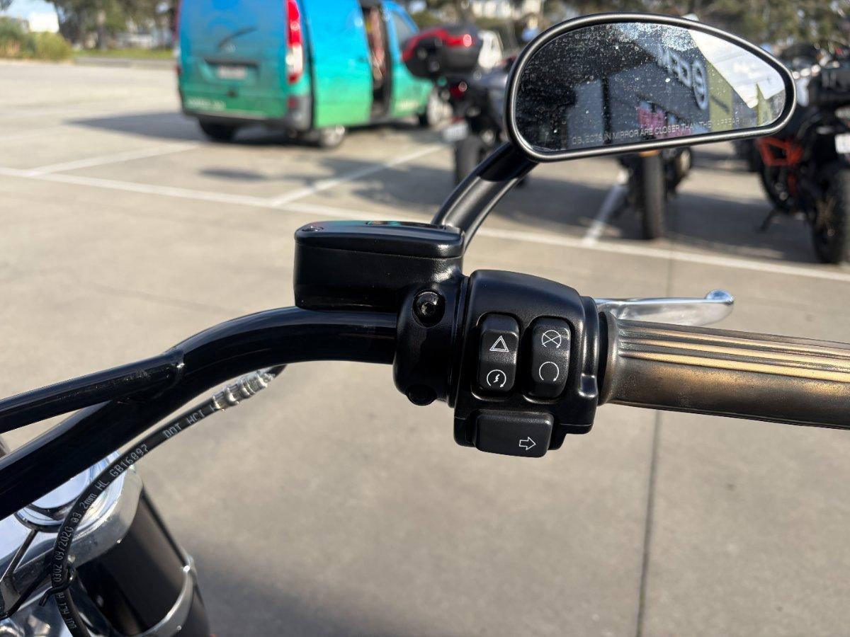 2021 HARLEY-DAVIDSON FLSL SOFTAIL SLIM (107) CRUISER