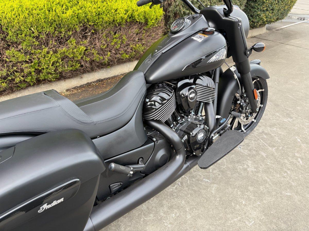 2025 INDIAN SPRINGFIELD DARK HORSE CRUISER