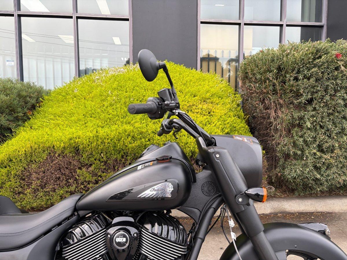 2025 INDIAN SPRINGFIELD DARK HORSE CRUISER