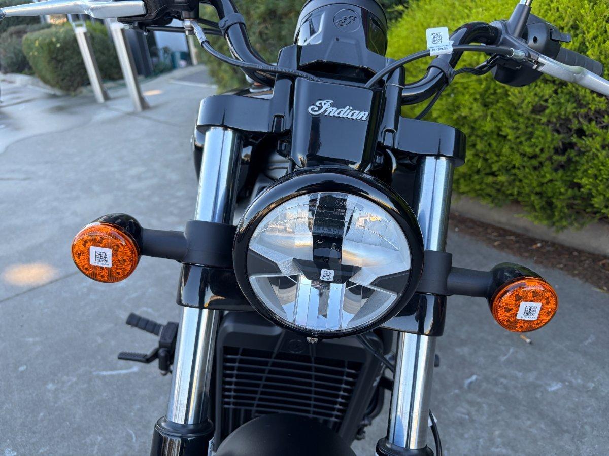 2025 INDIAN SCOUT SIXTY BOBBER CRUISER