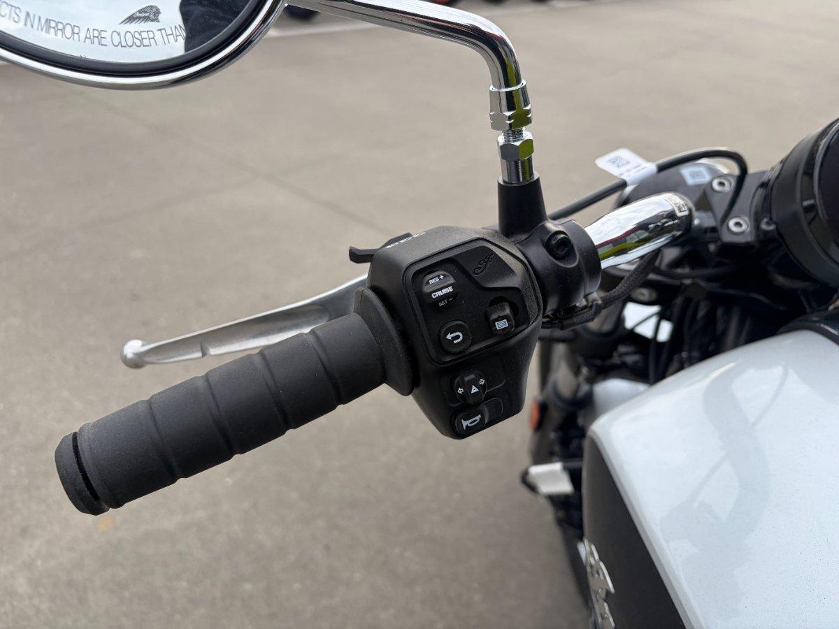 2025 INDIAN SCOUT SPORT CRUISER