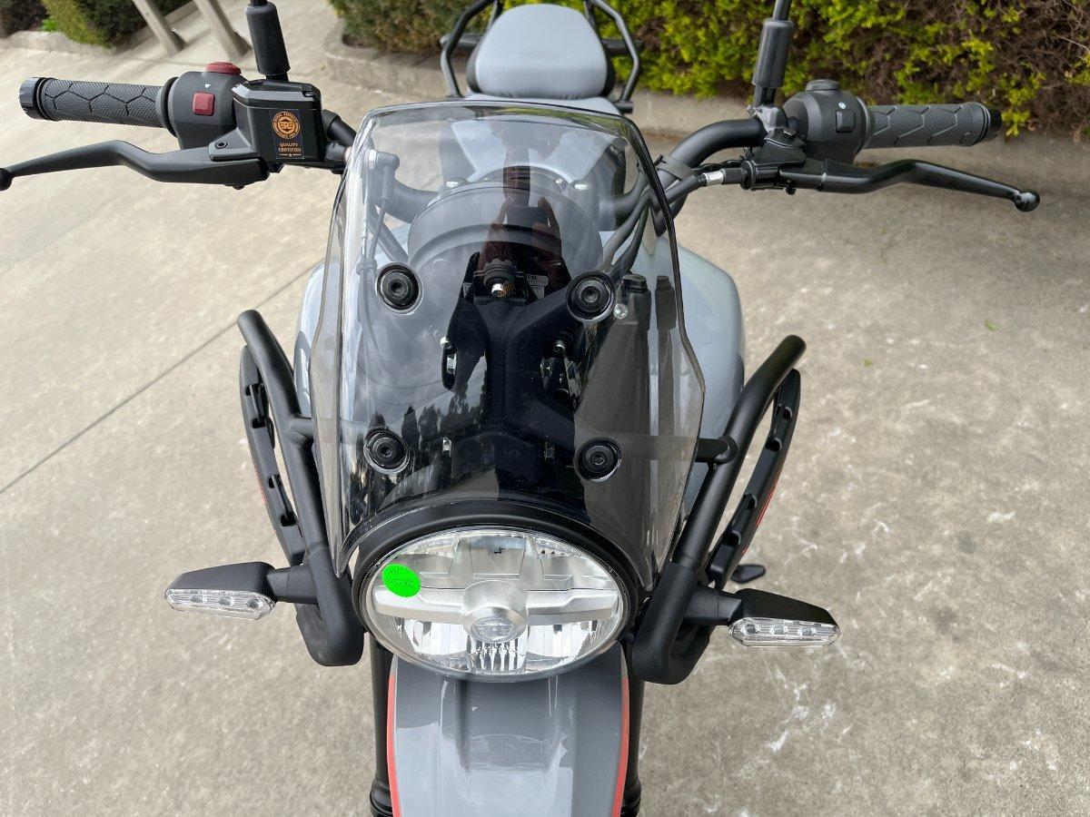 2025 ROYAL ENFIELD HIMALAYAN 450 ROAD
