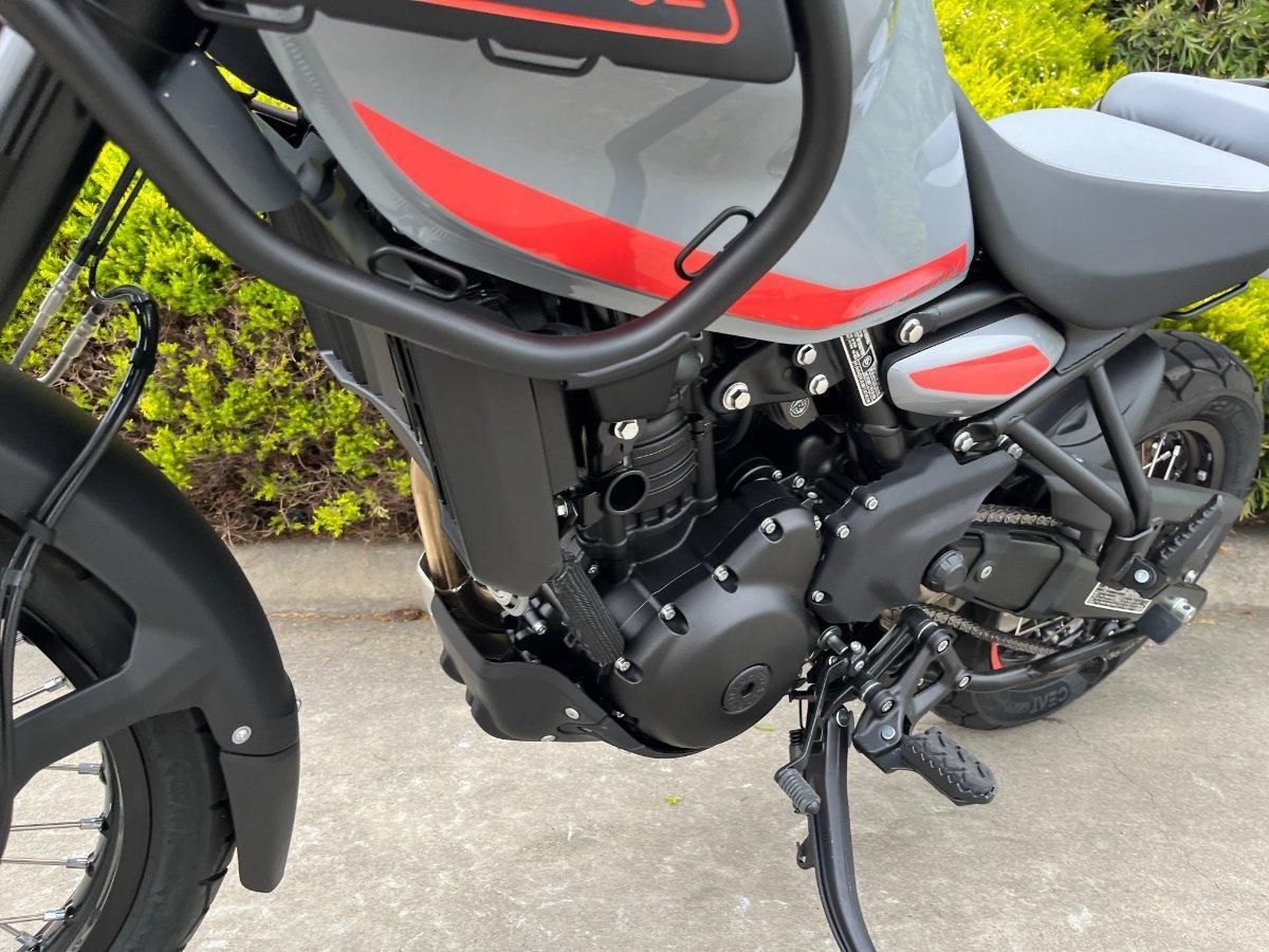 2025 ROYAL ENFIELD HIMALAYAN 450 ROAD