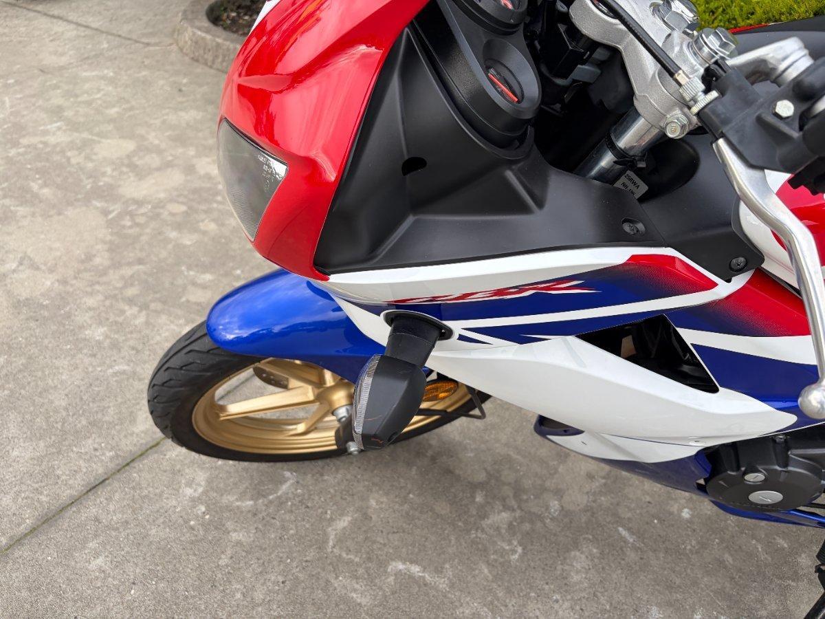 2010 HONDA CBR125R SPORTS