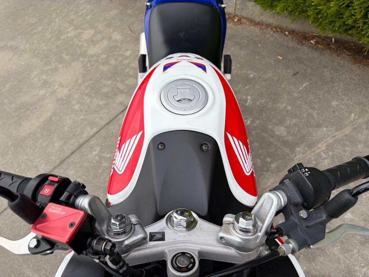 2010 HONDA CBR125R SPORTS
