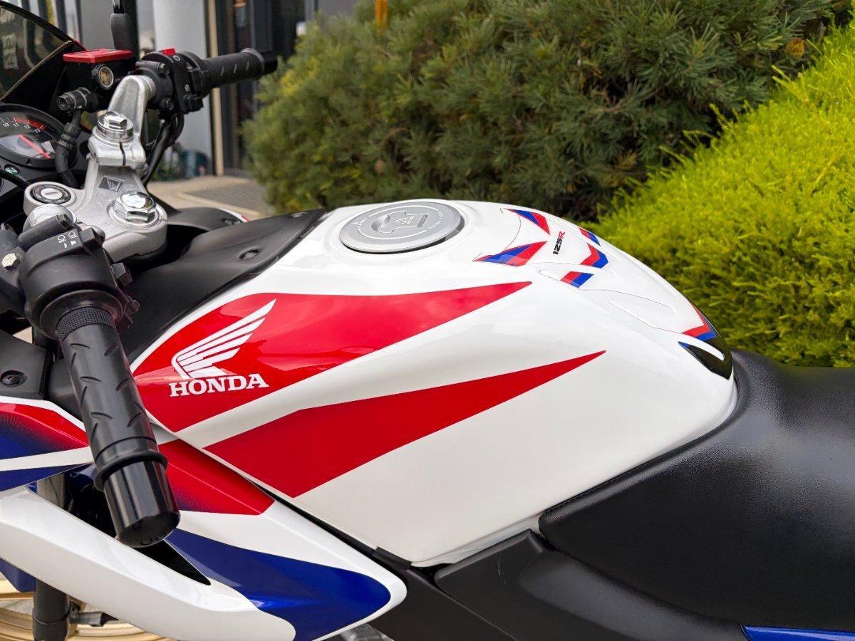 2010 HONDA CBR125R SPORTS