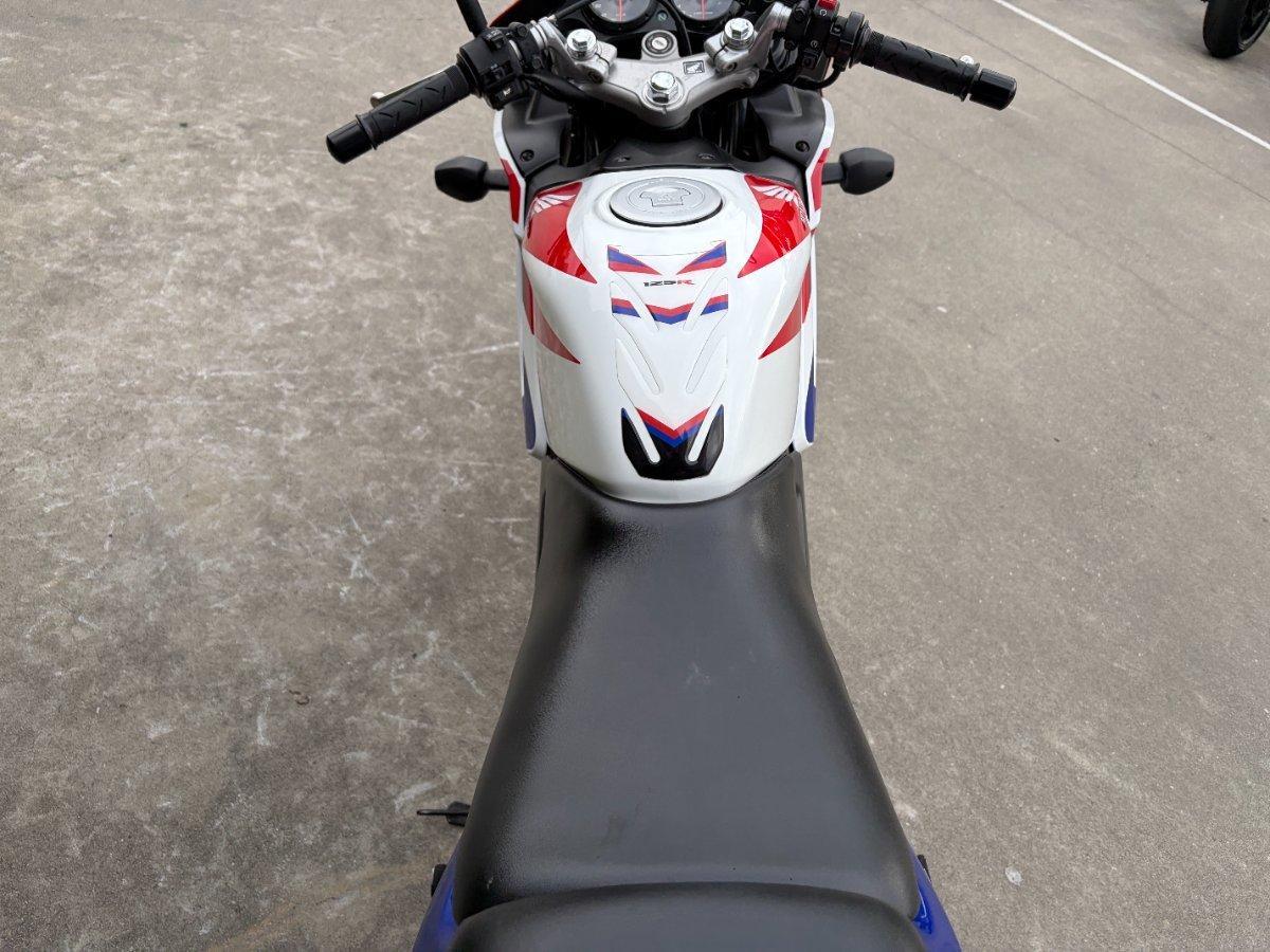 2010 HONDA CBR125R SPORTS