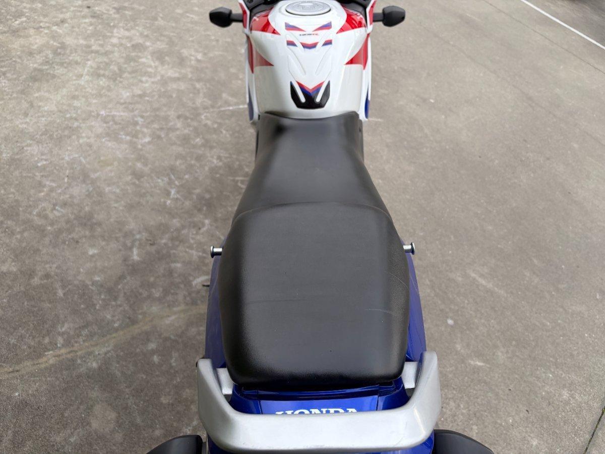 2010 HONDA CBR125R SPORTS