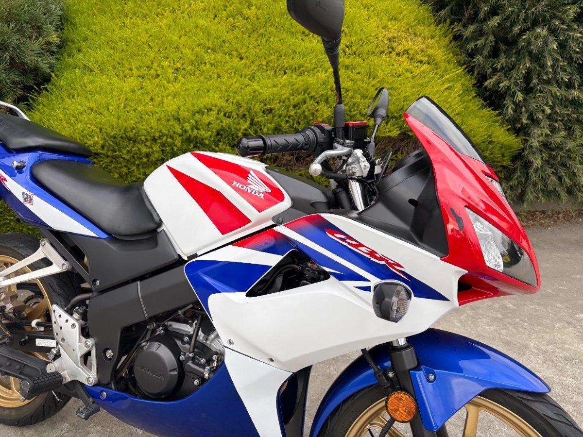 2010 HONDA CBR125R SPORTS