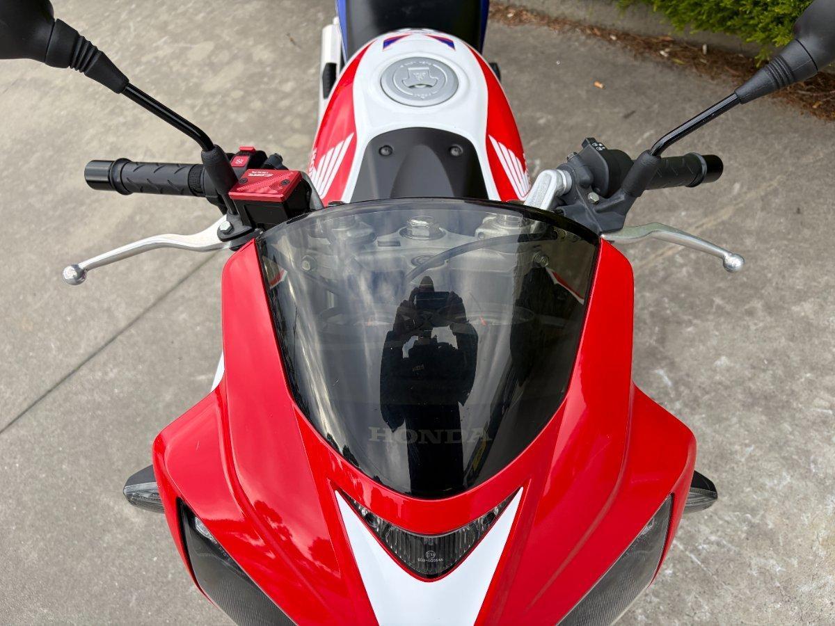 2010 HONDA CBR125R SPORTS