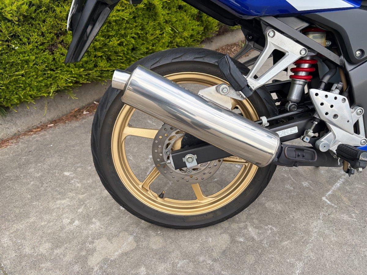 2010 HONDA CBR125R SPORTS