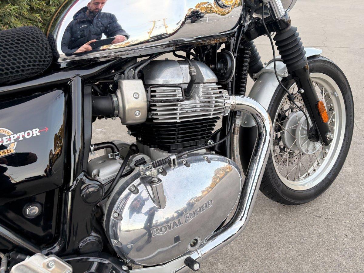 2021 ROYAL ENFIELD INTERCEPTOR 650 CHROME ROAD