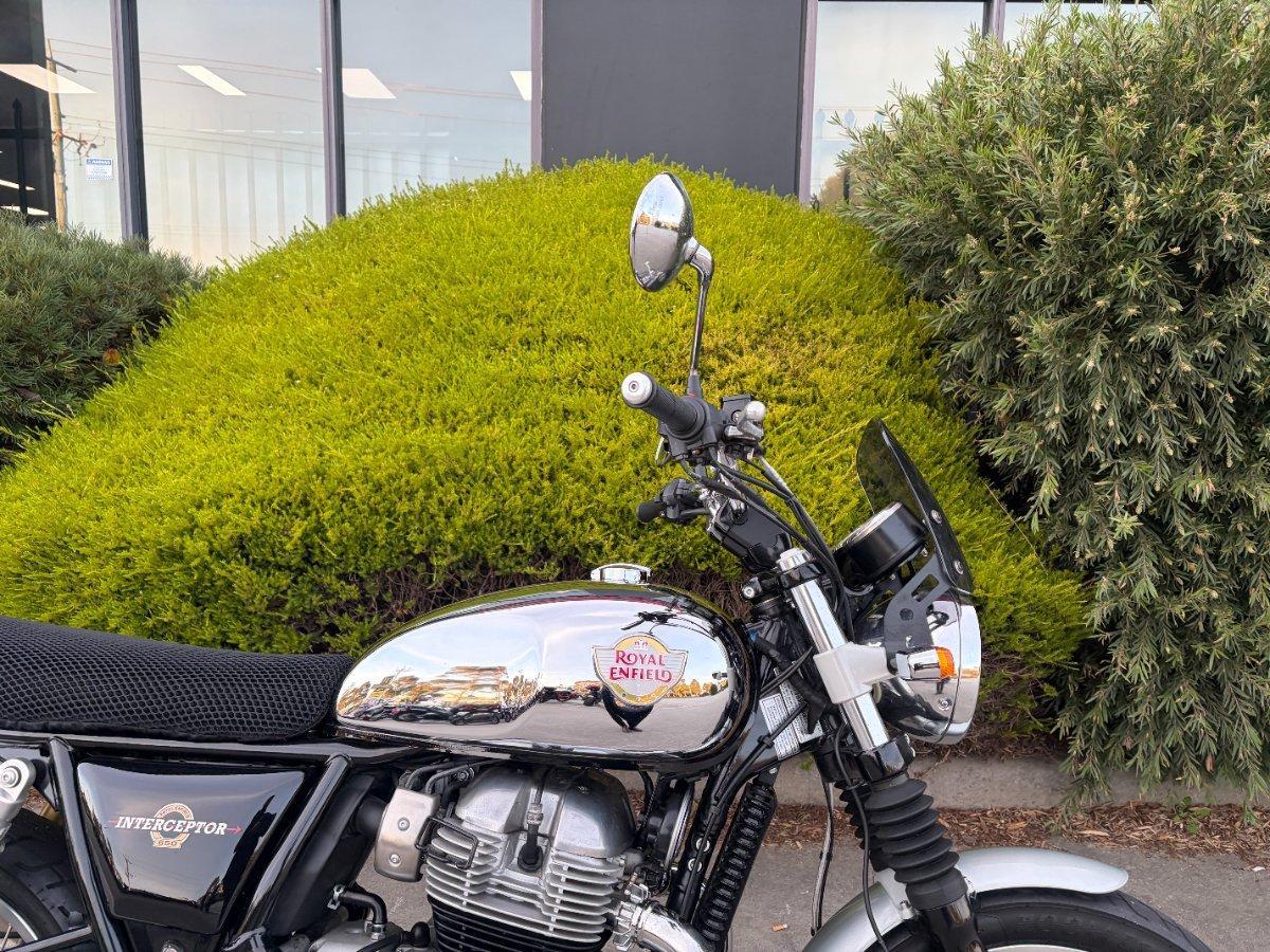 2021 ROYAL ENFIELD INTERCEPTOR 650 CHROME ROAD