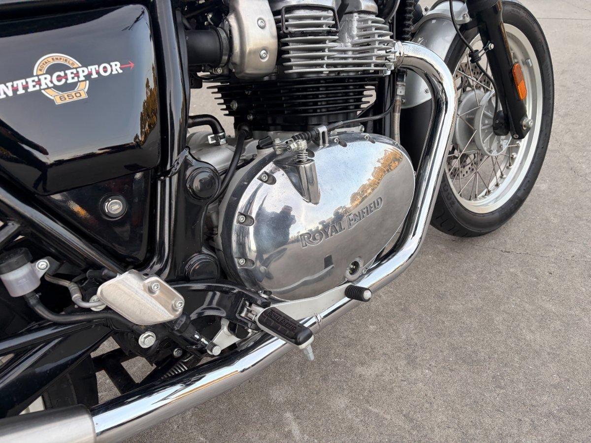 2021 ROYAL ENFIELD INTERCEPTOR 650 CHROME ROAD