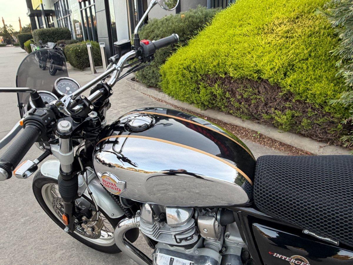 2021 ROYAL ENFIELD INTERCEPTOR 650 CHROME ROAD