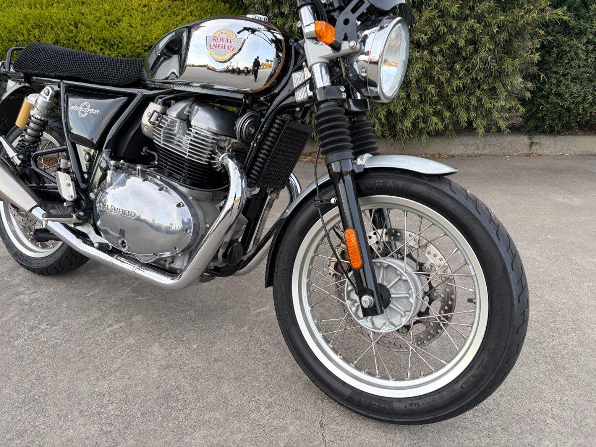 2021 ROYAL ENFIELD INTERCEPTOR 650 CHROME ROAD