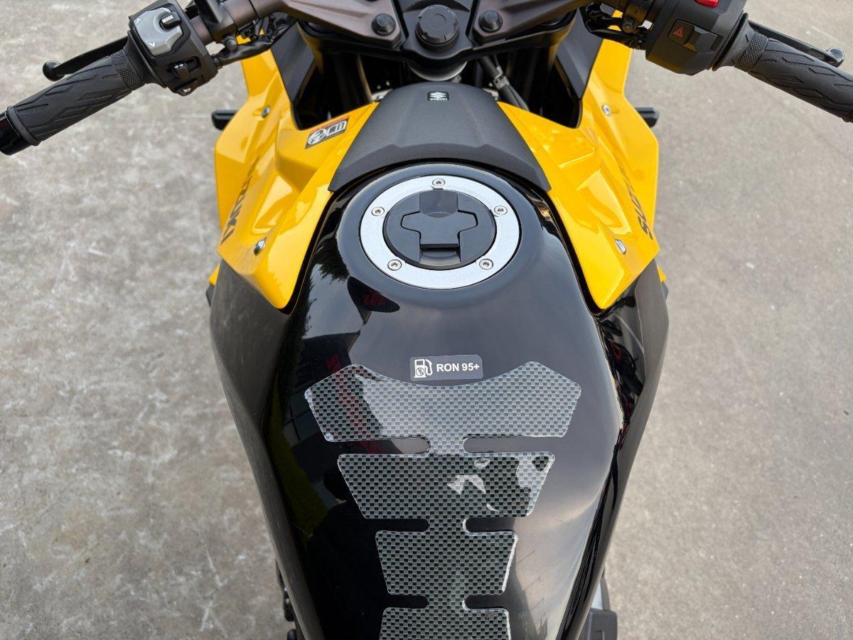 2024 SUZUKI GSX-8R SPORTS