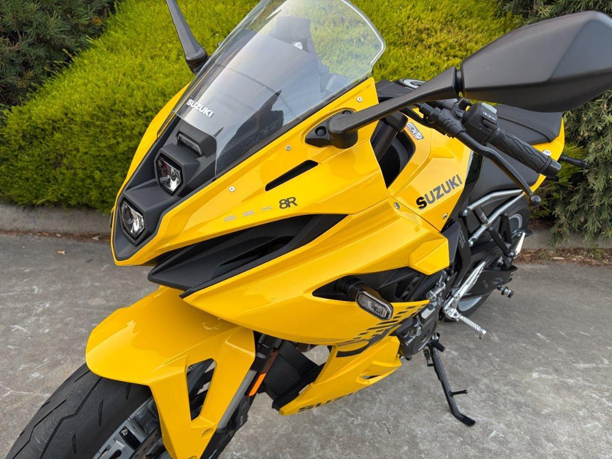 2024 SUZUKI GSX-8R SPORTS