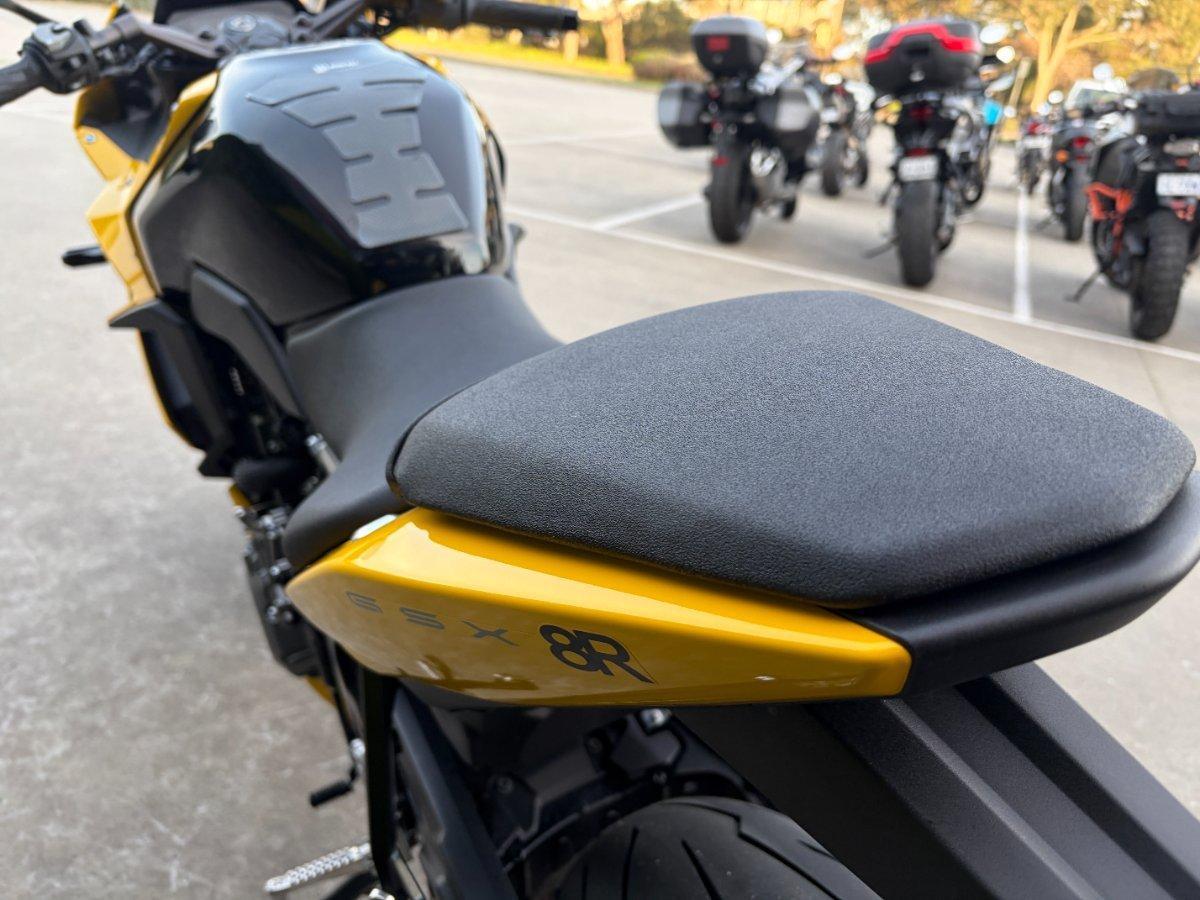 2024 SUZUKI GSX-8R SPORTS