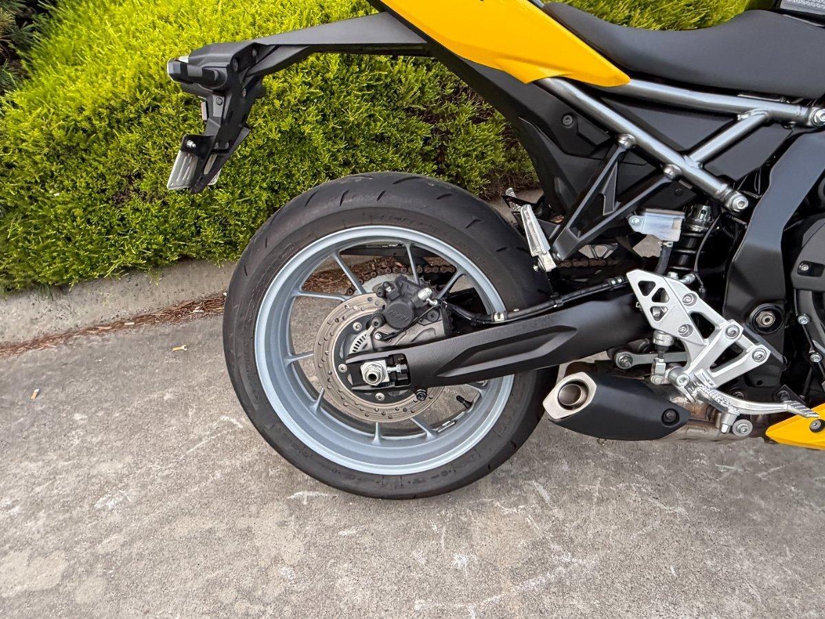 2024 SUZUKI GSX-8R SPORTS