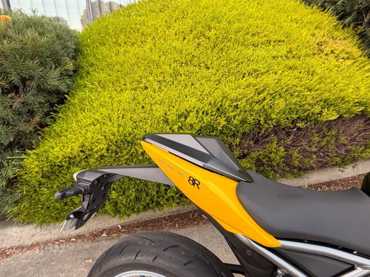 2024 SUZUKI GSX-8R SPORTS