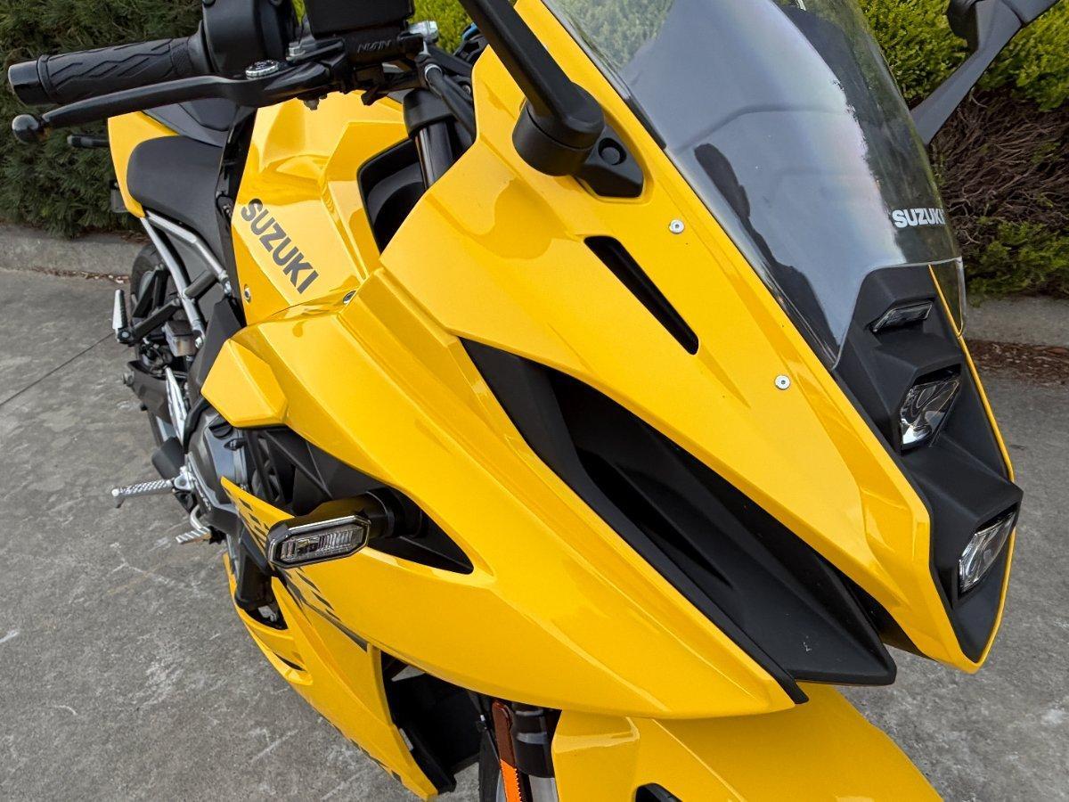 2024 SUZUKI GSX-8R SPORTS