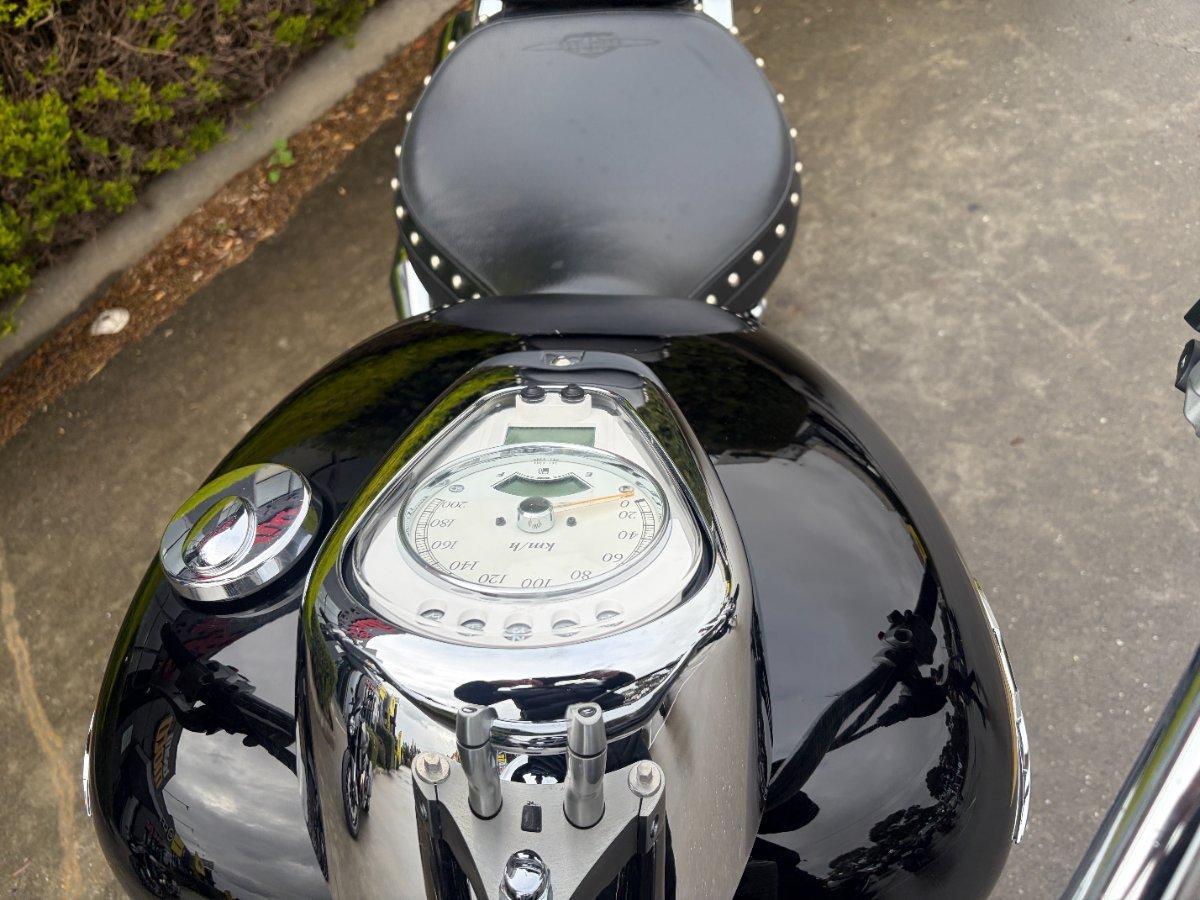 2017 SUZUKI VL800T (BOULEVARD C50T) CRUISER
