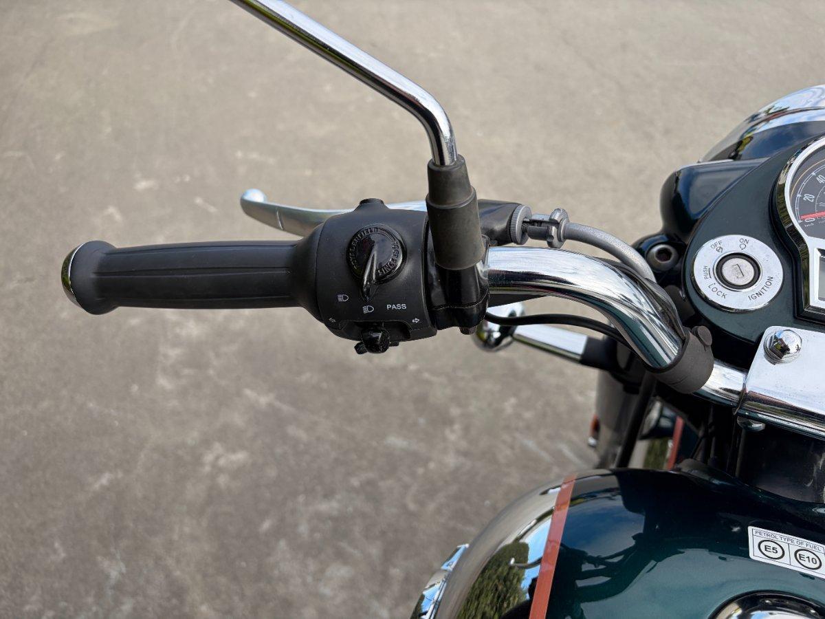 2024 ROYAL ENFIELD CLASSIC 350 CHROME ROAD