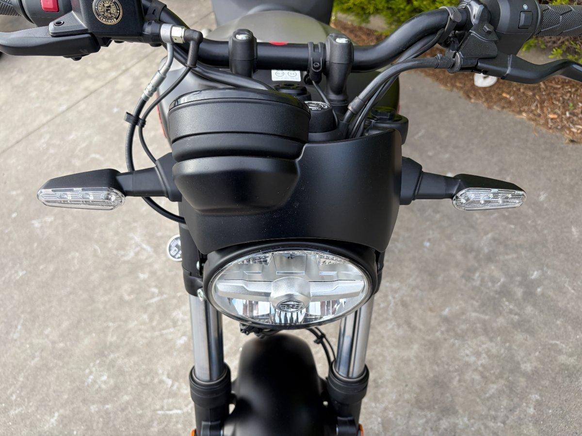 2026 ROYAL ENFIELD GUERILLA 450 ROAD