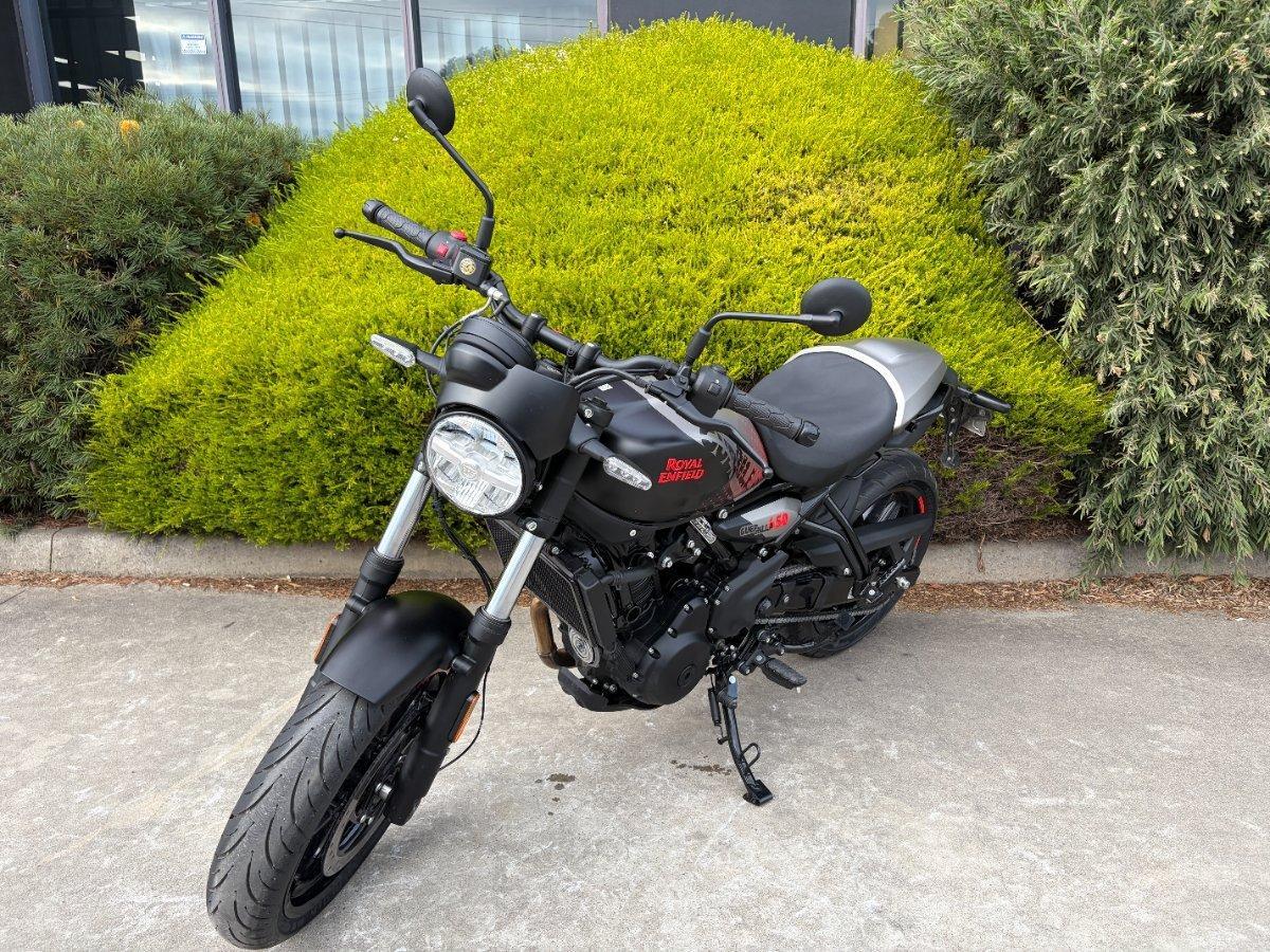 2026 ROYAL ENFIELD GUERILLA 450 ROAD