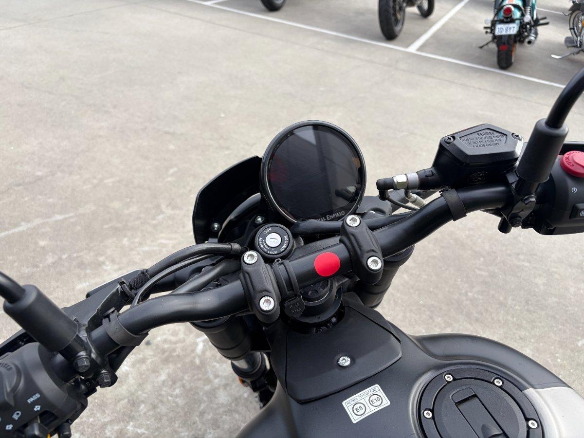 2026 ROYAL ENFIELD GUERILLA 450 ROAD