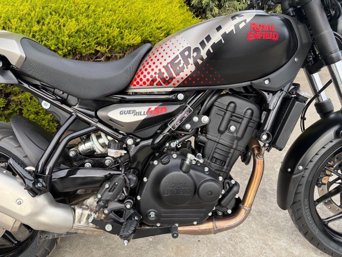 2026 ROYAL ENFIELD GUERILLA 450 ROAD