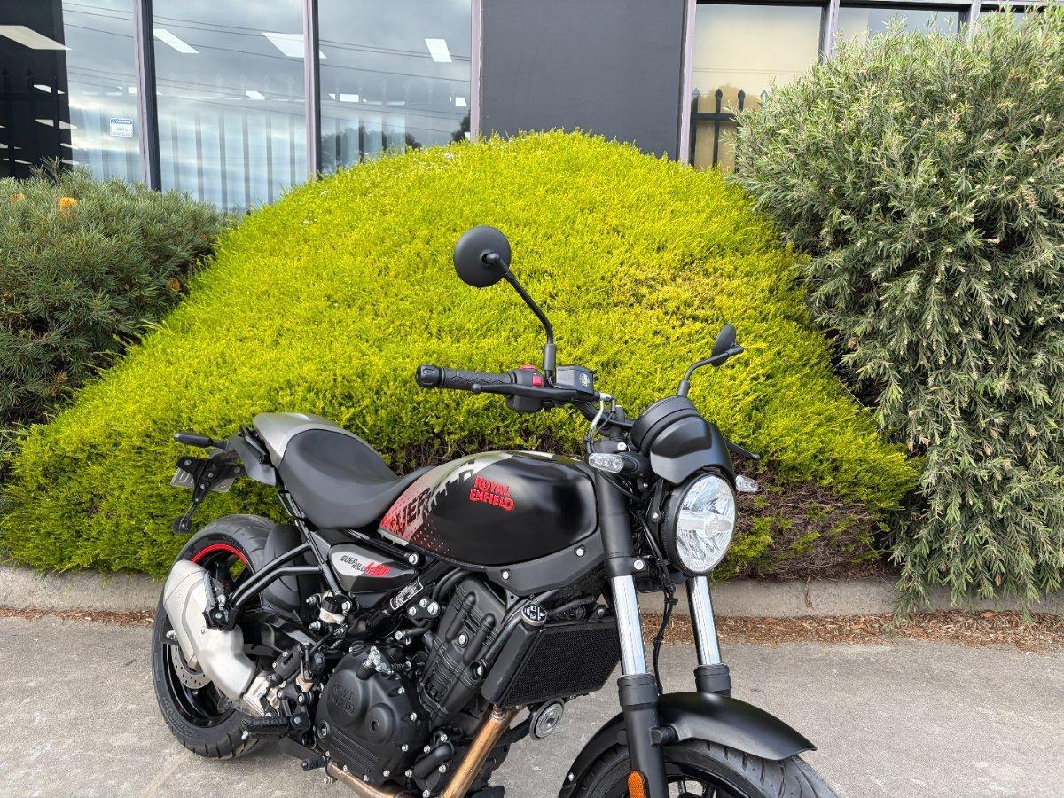 2026 ROYAL ENFIELD GUERILLA 450 ROAD