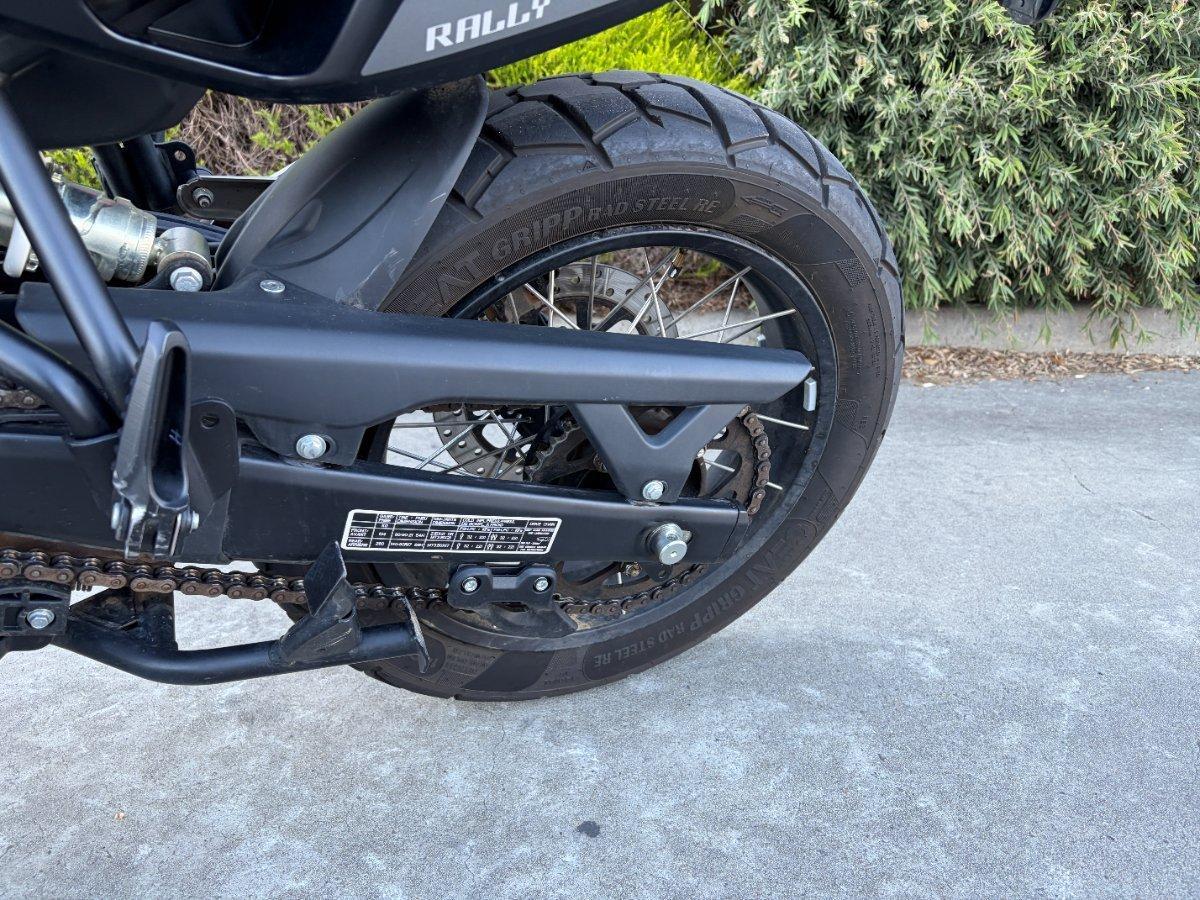 2025 ROYAL ENFIELD HIMALAYAN 450 ROAD