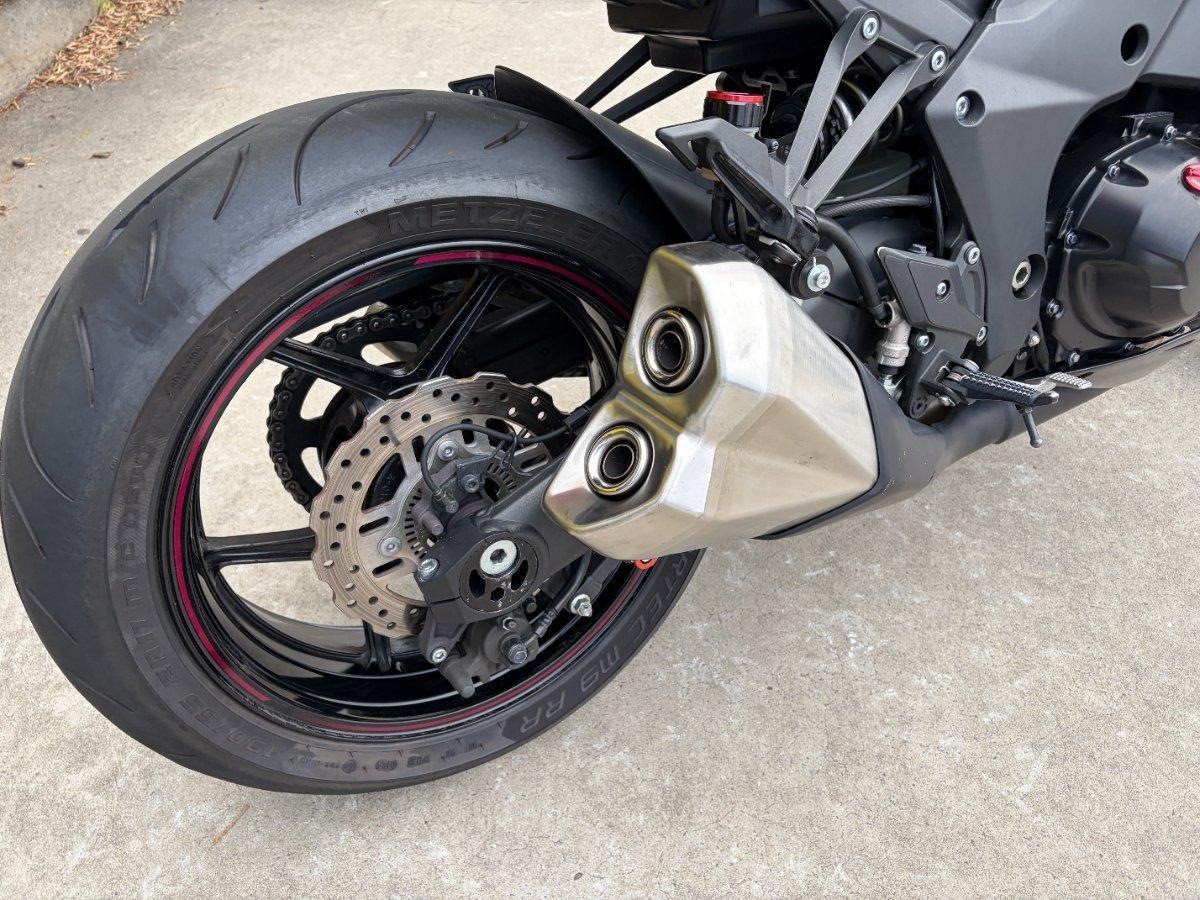2016 KAWASAKI Z1000 SPORTS