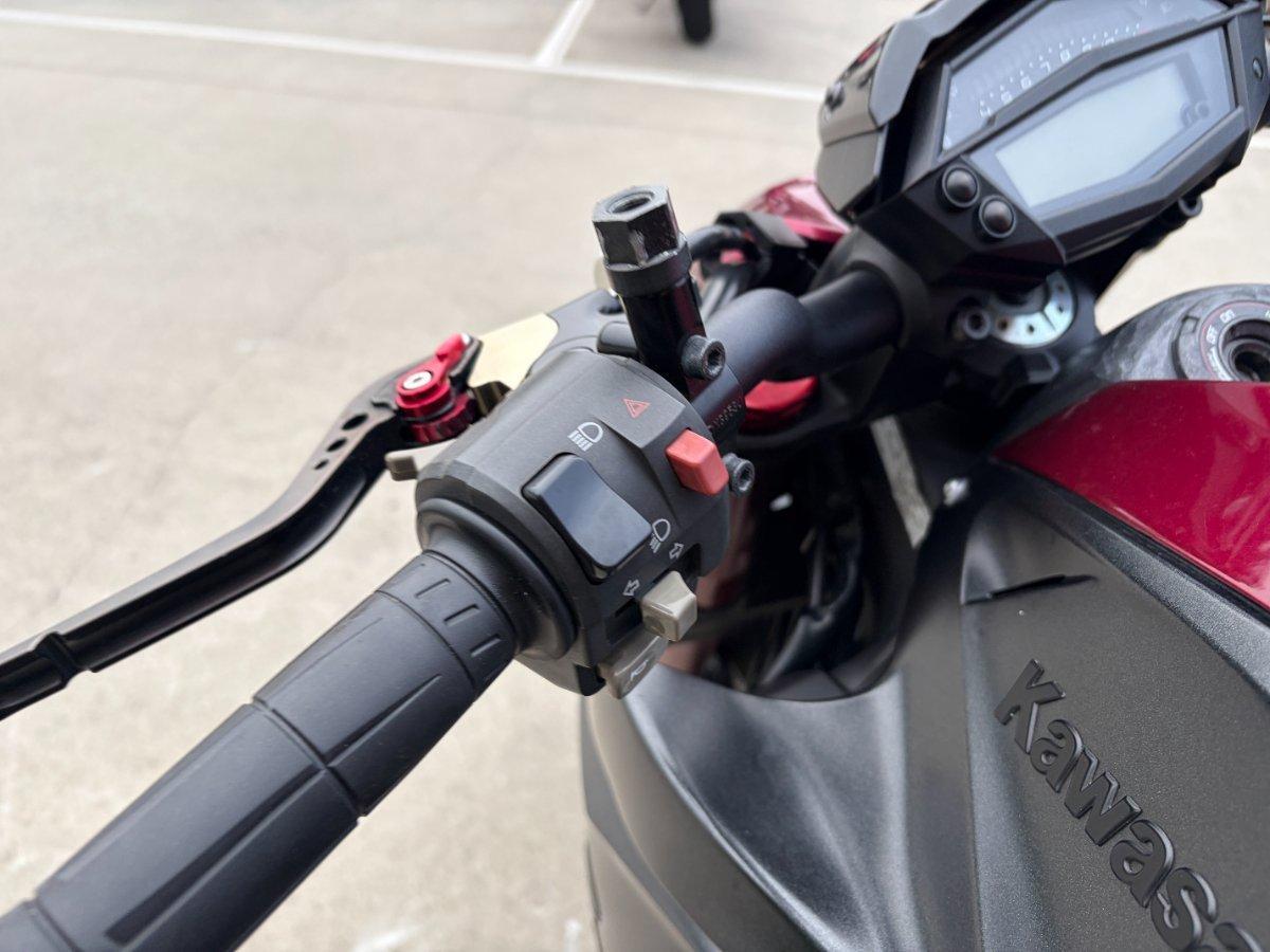 2016 KAWASAKI Z1000 SPORTS