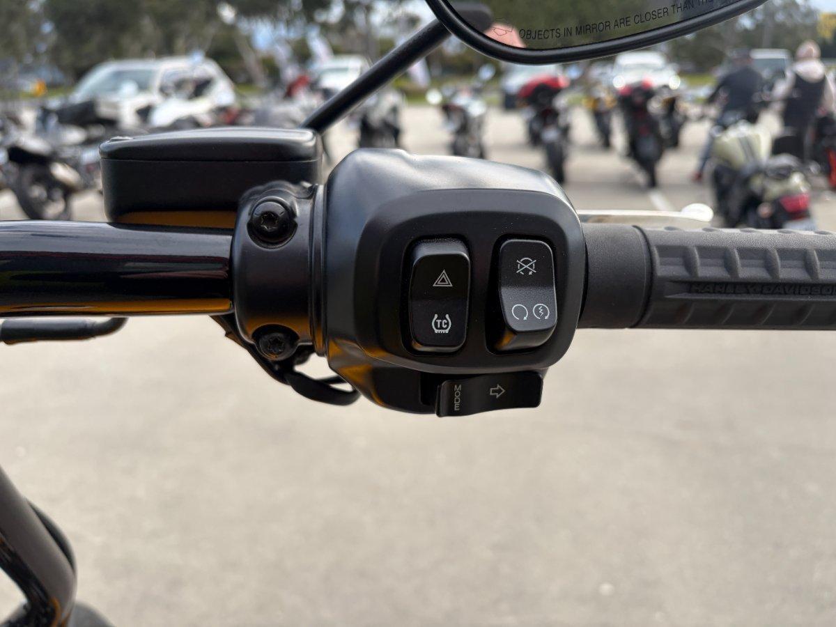 2025 HARLEY-DAVIDSON FXBB STREET BOB (117) CRUISER