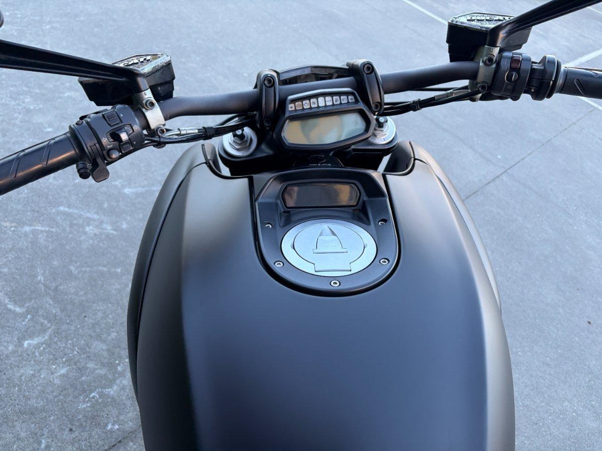 2015 DUCATI DIAVEL CRUISER