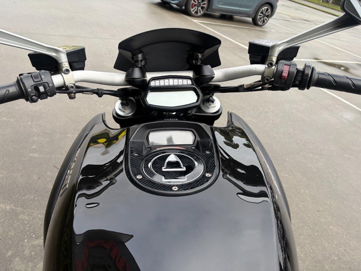 2011 DUCATI DIAVEL CRUISER