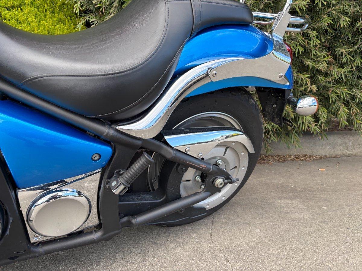 2010 KAWASAKI VULCAN 900 CUSTOM CRUISER