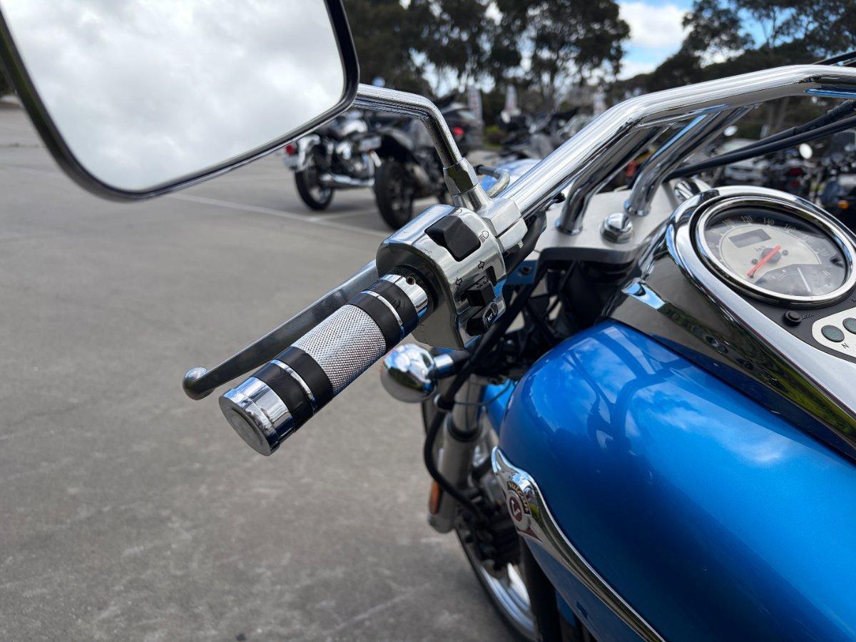 2010 KAWASAKI VULCAN 900 CUSTOM CRUISER