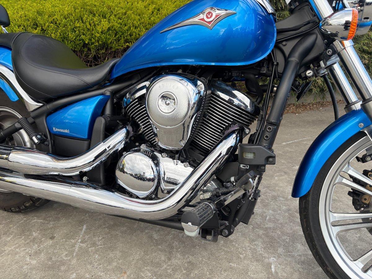 2010 KAWASAKI VULCAN 900 CUSTOM CRUISER