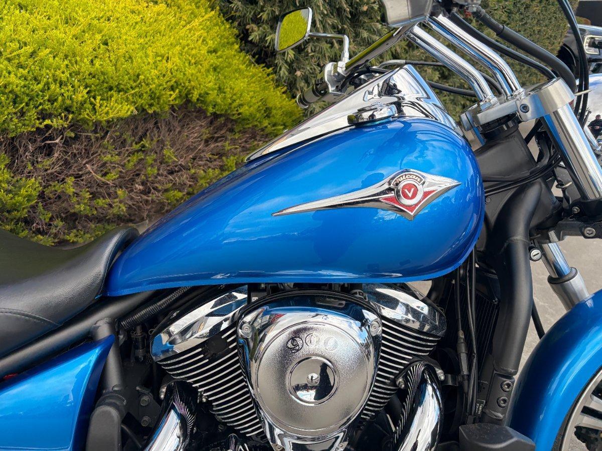 2010 KAWASAKI VULCAN 900 CUSTOM CRUISER