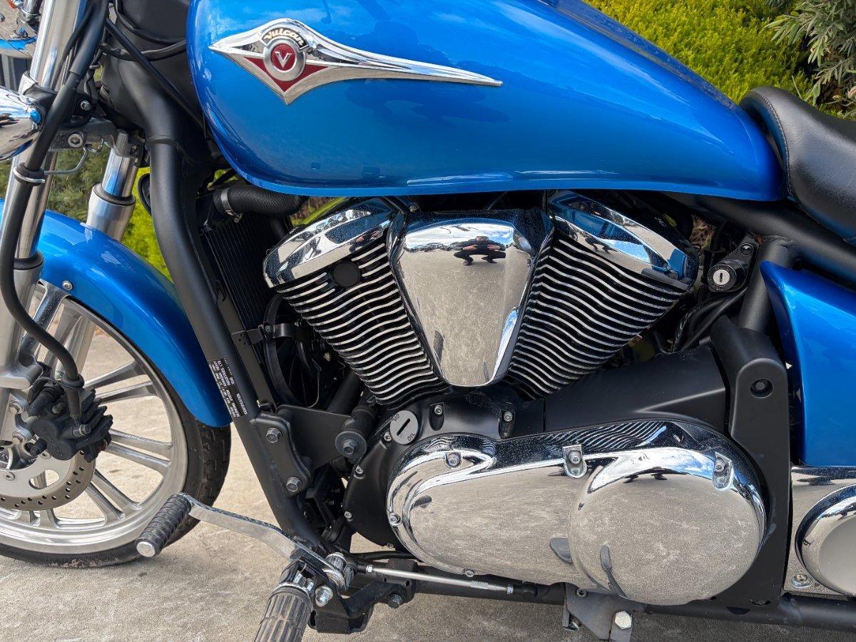 2010 KAWASAKI VULCAN 900 CUSTOM CRUISER