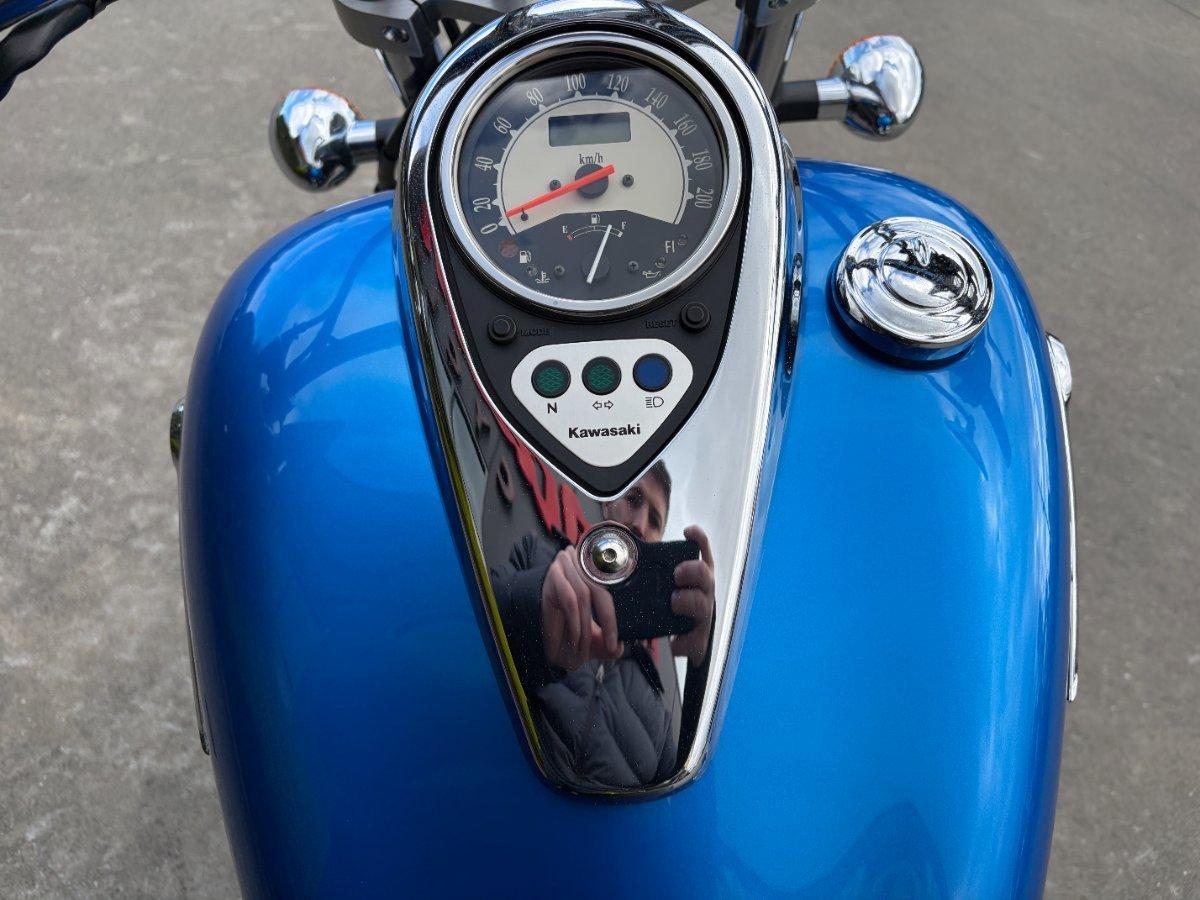 2010 KAWASAKI VULCAN 900 CUSTOM CRUISER