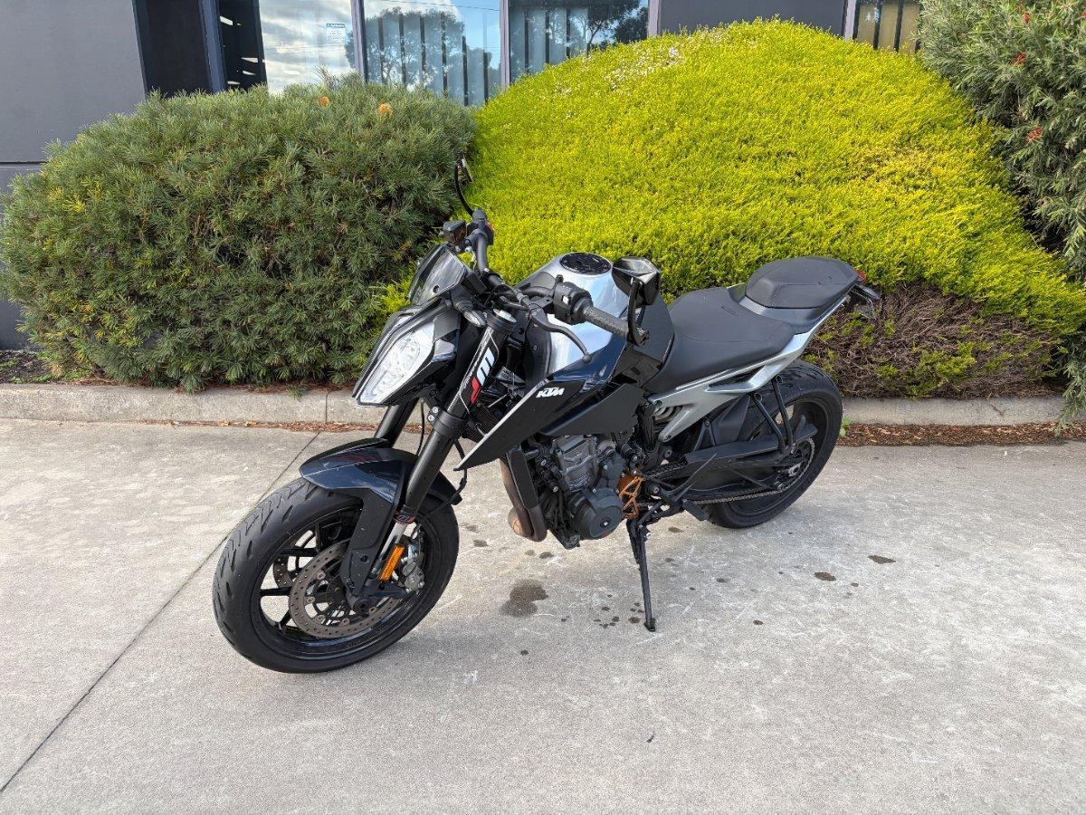 2019 KTM 790 DUKE ROAD