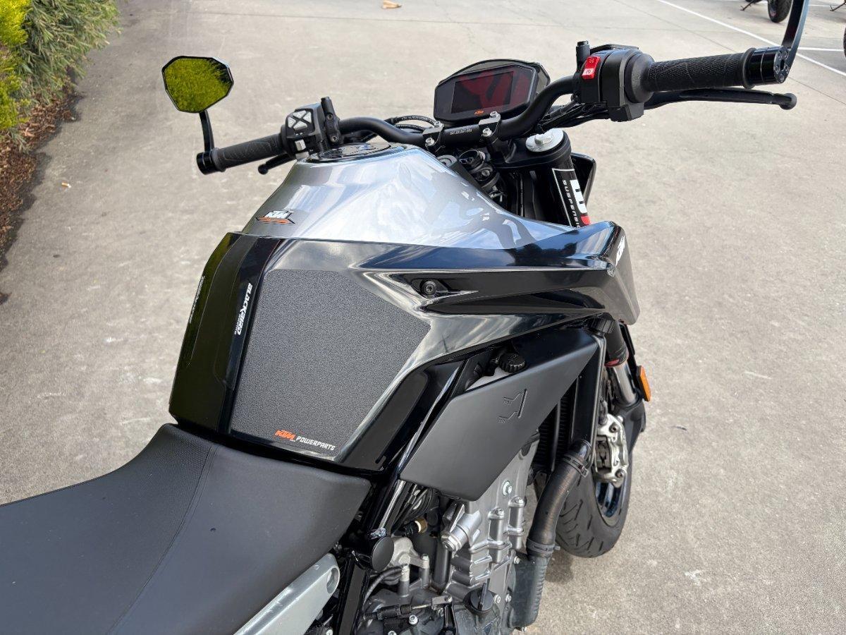 2019 KTM 790 DUKE ROAD